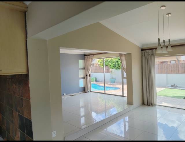 3 BEDROOM HOUSE FOR SALE IN GLEN MARAIS